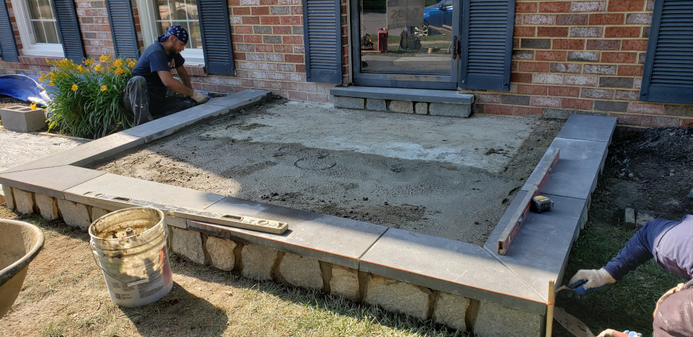 brick landscaping wall construction